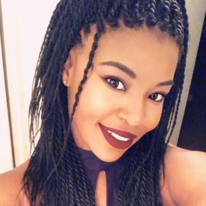 Meet your Posher, Brianna